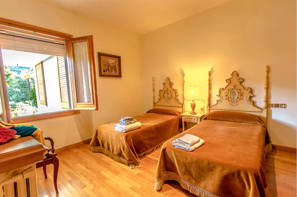 Villa-Gerone-REF7418526