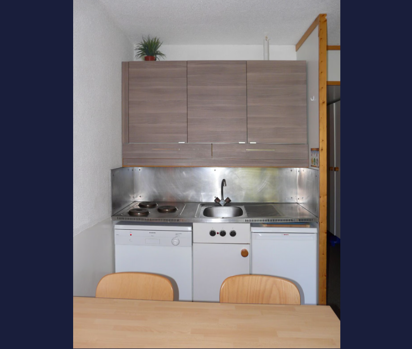 Studio-Arc2000-REF1478526