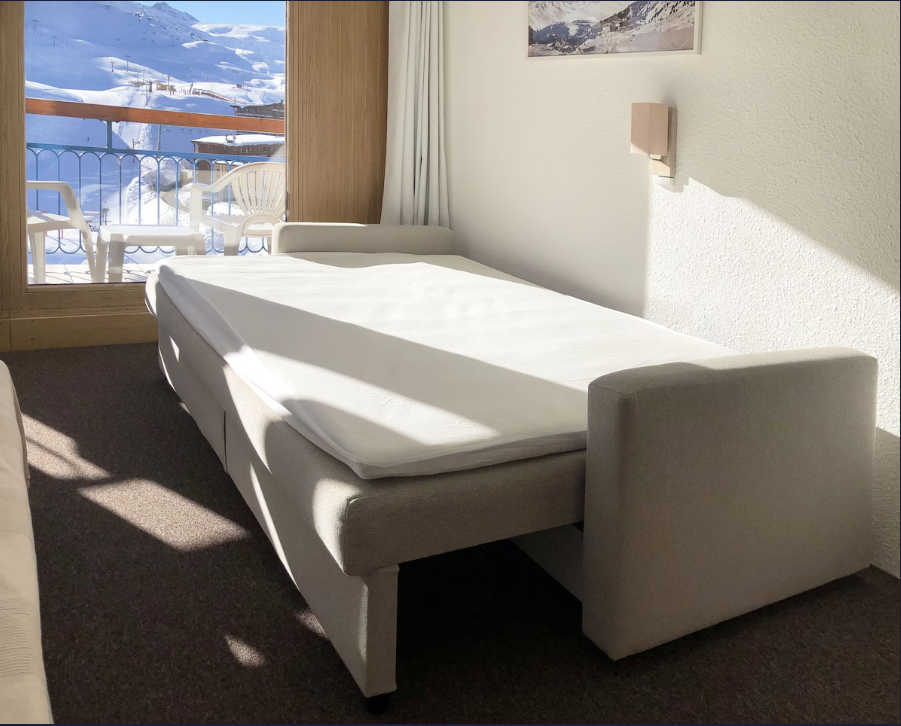 Studio-Arc2000-REF1478526