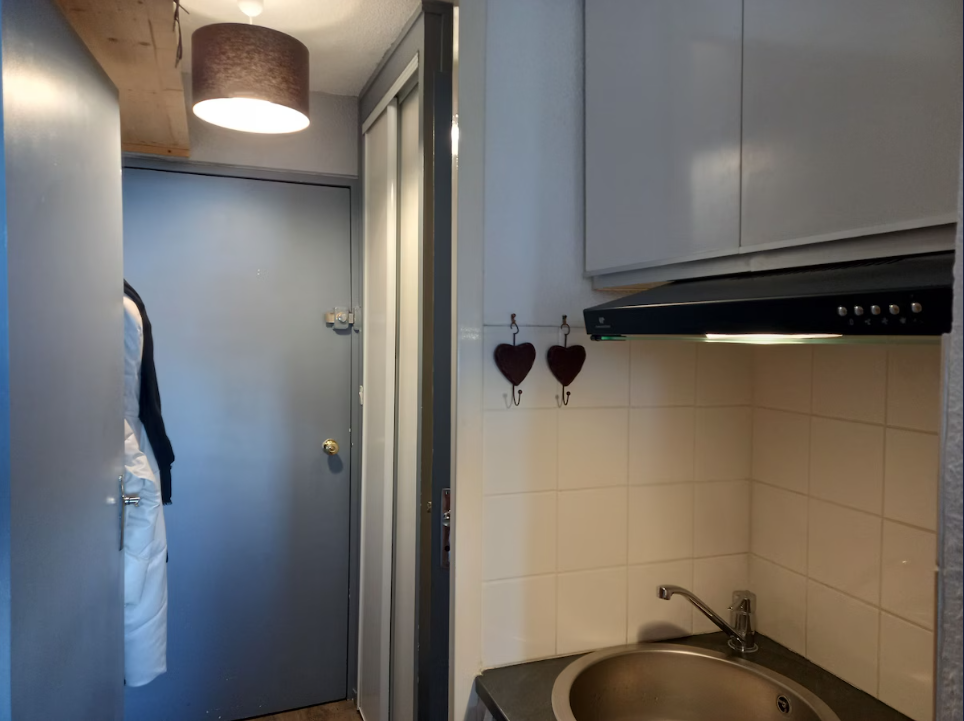 Studio-Corbier-REF1477415