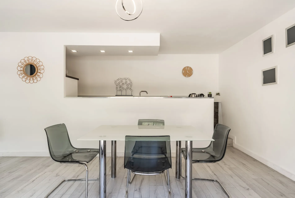 Villa-Les-Vans-REF0674536