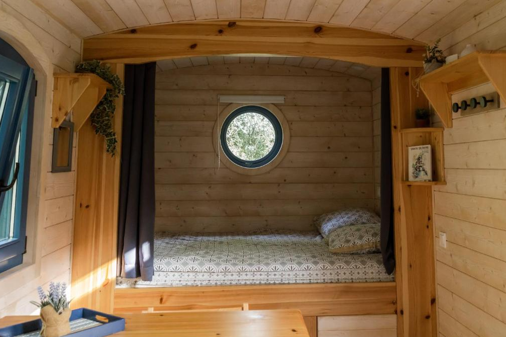 Domaine-Sainte-Suzanne-REF7418526