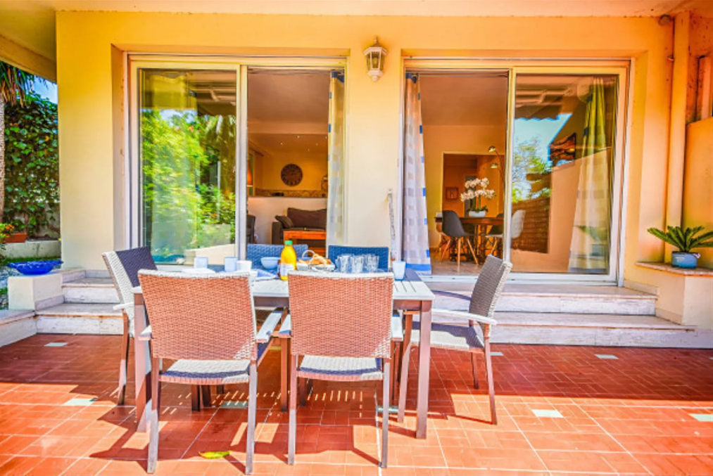 Appartement-Juan-les-Pins-REF1313596